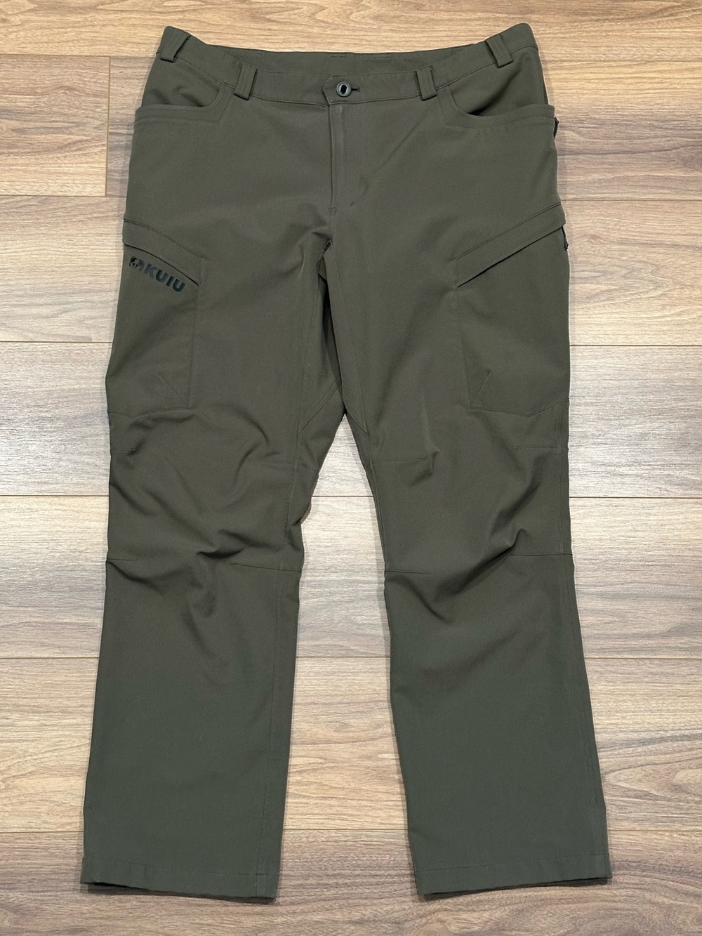 KUIU Attack Pant in Olive Green Size 42